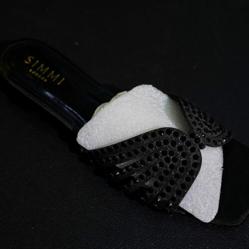 Ladies flat outdoor Slippers